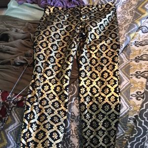 Old Navy pixie mid rise pants